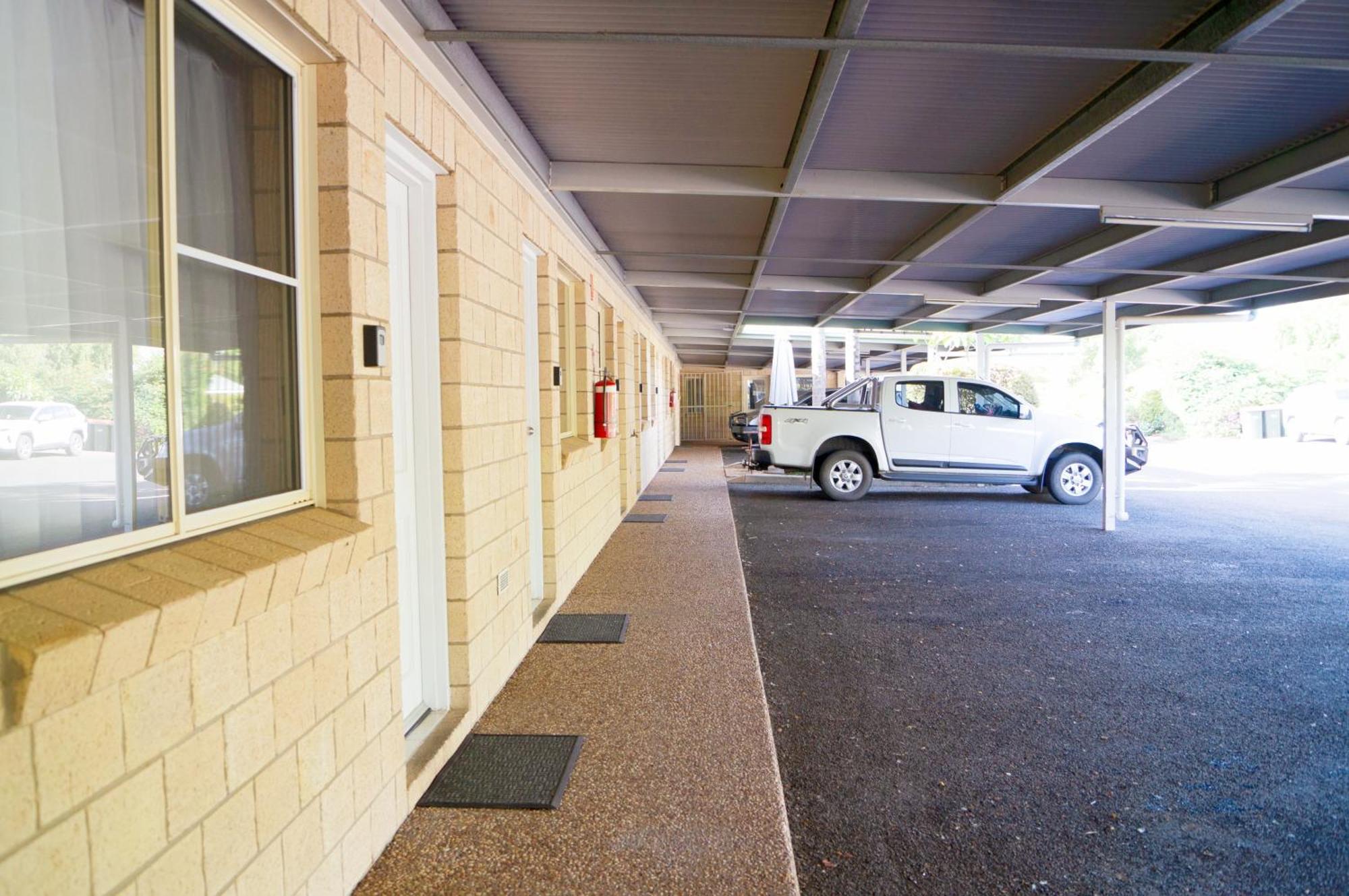 Jacaranda Country Motel Saint-George Extérieur photo